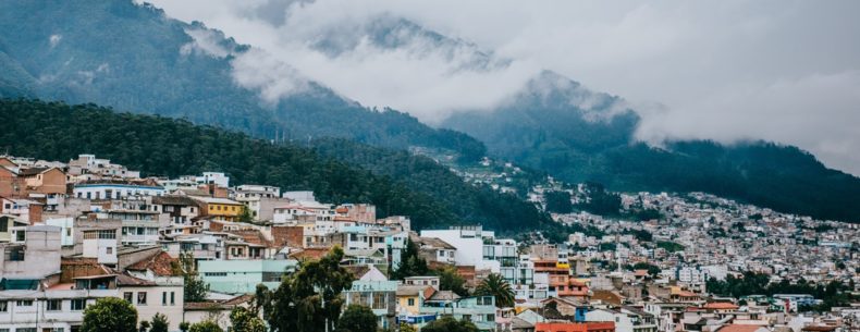 https://www.ecuadorhop.com/wp-content/uploads/2020/01/Quito-weather1-1-790x305.jpg